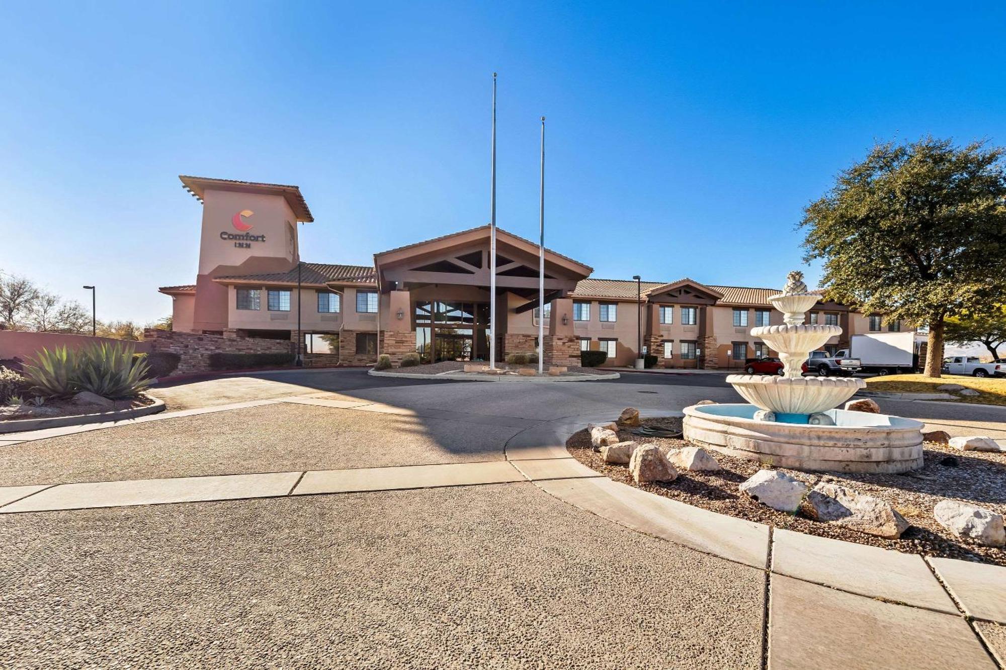 Comfort Inn Benson Near Kartchner Caverns Extérieur photo